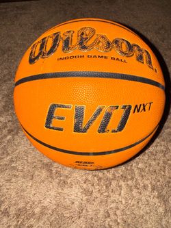 Wilson EvoNxt size 7