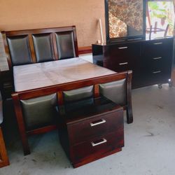 Bedroom Set 
