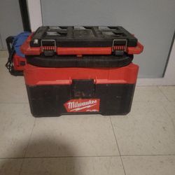 Milwaukee Vacuum M18 Packout
