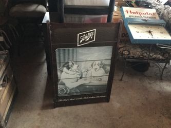 Schlitz puppy advertises