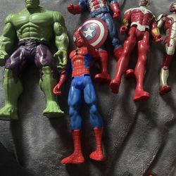 Action Figures 