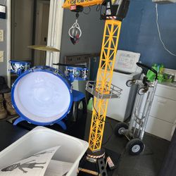 Toy Mega Crane