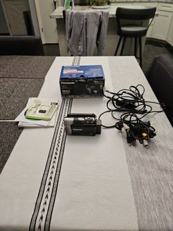 Panasonic Camcorder H85