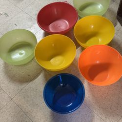 Plastic Salad Bowls