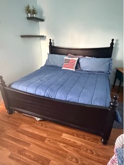 Solid Wood King Bed