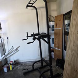 Pull UP Bar, Great Condition