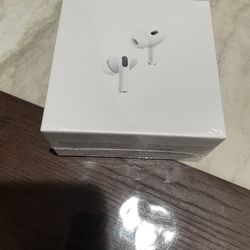 Apple Airpods 2 Generation 