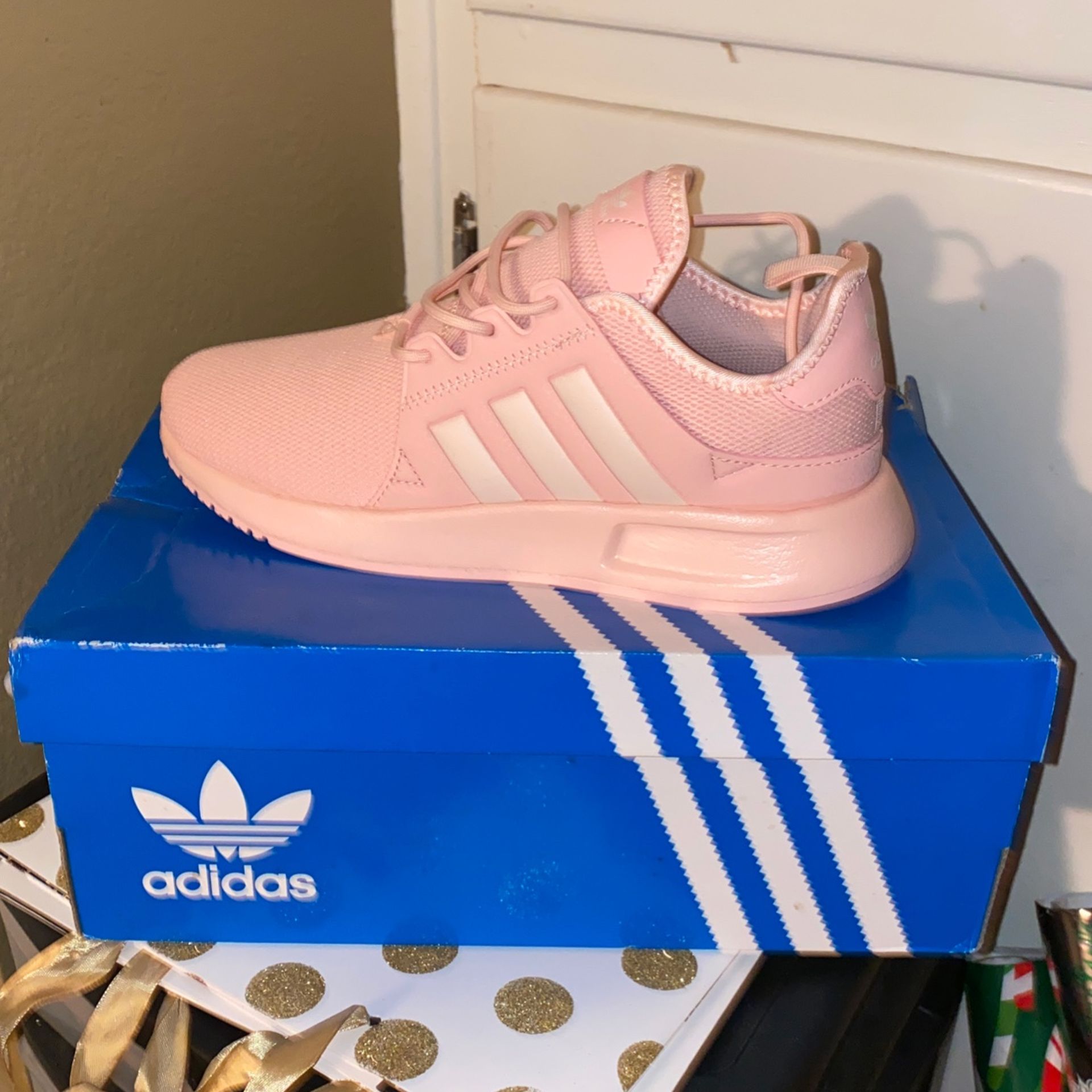 Brand New Adidas Pink Size 6 Women