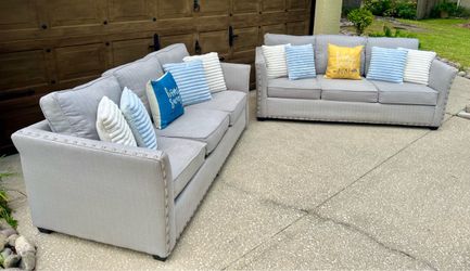 Nail Head Sofa Set