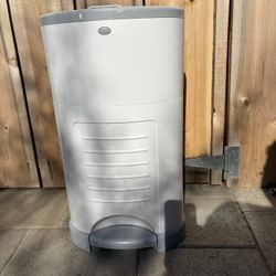 Dekor Diaper Pail