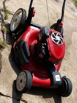 Mower self propelled works good no bag