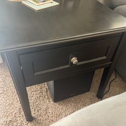 End table 