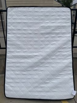Queen mattress
