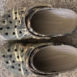 Camo crocs