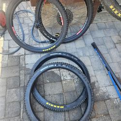 27.5 Boost DTswiss Wheel Set With Sram Eagle Casset And Derailer 