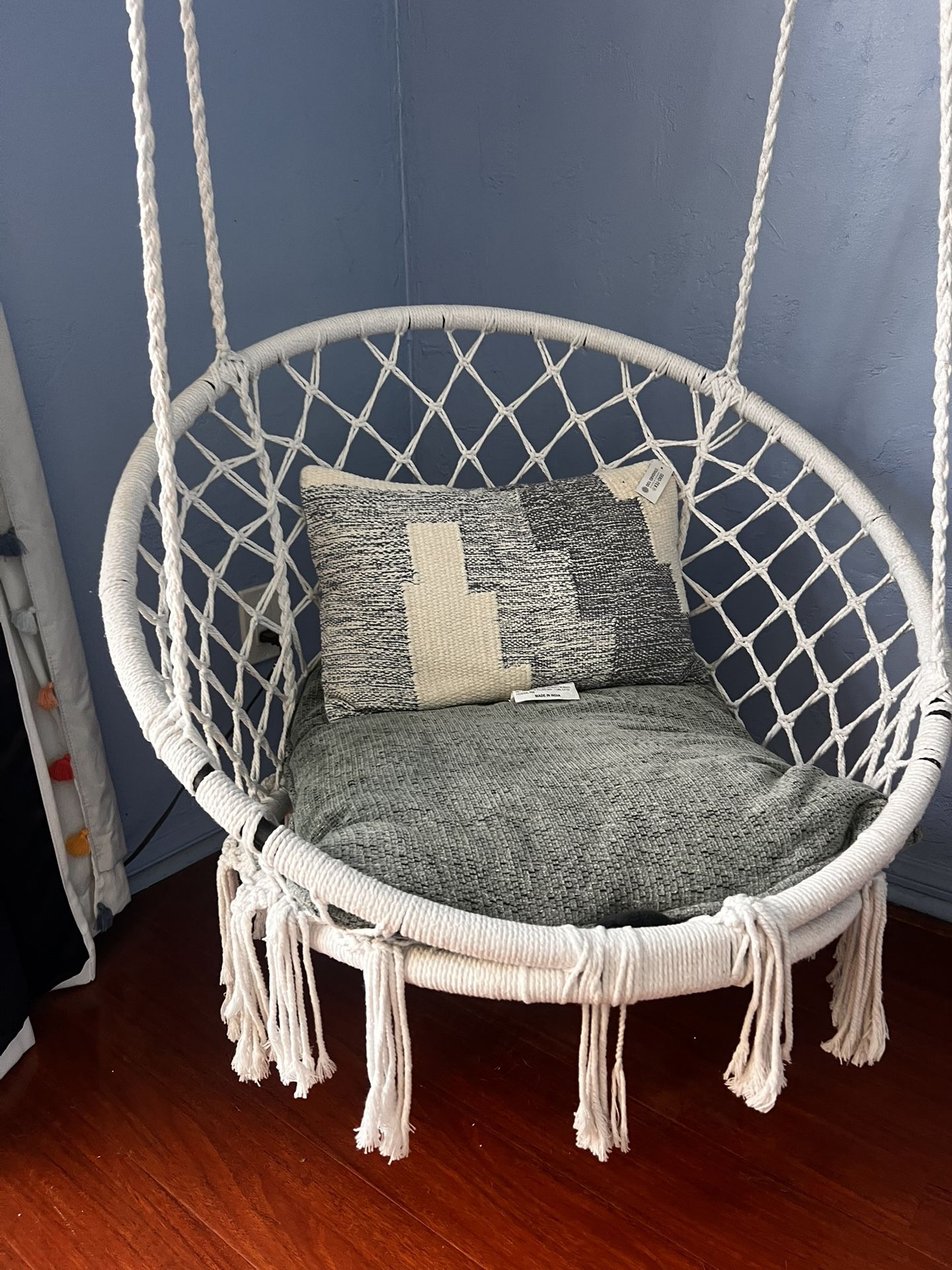 Hanging Chair