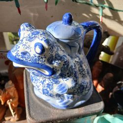 Frog Tea Kettle