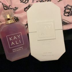 Kayali Perfume vanilla candy