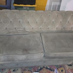 Couch in Pine Lake/Stone Mountain 