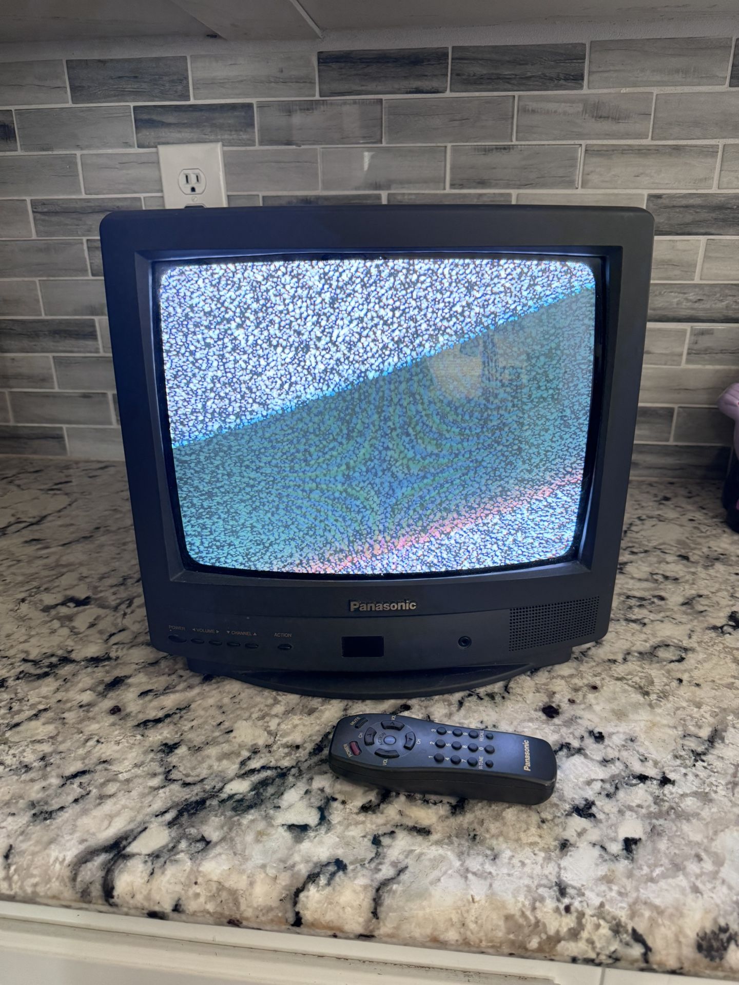 13inch CRT Tv With Remote