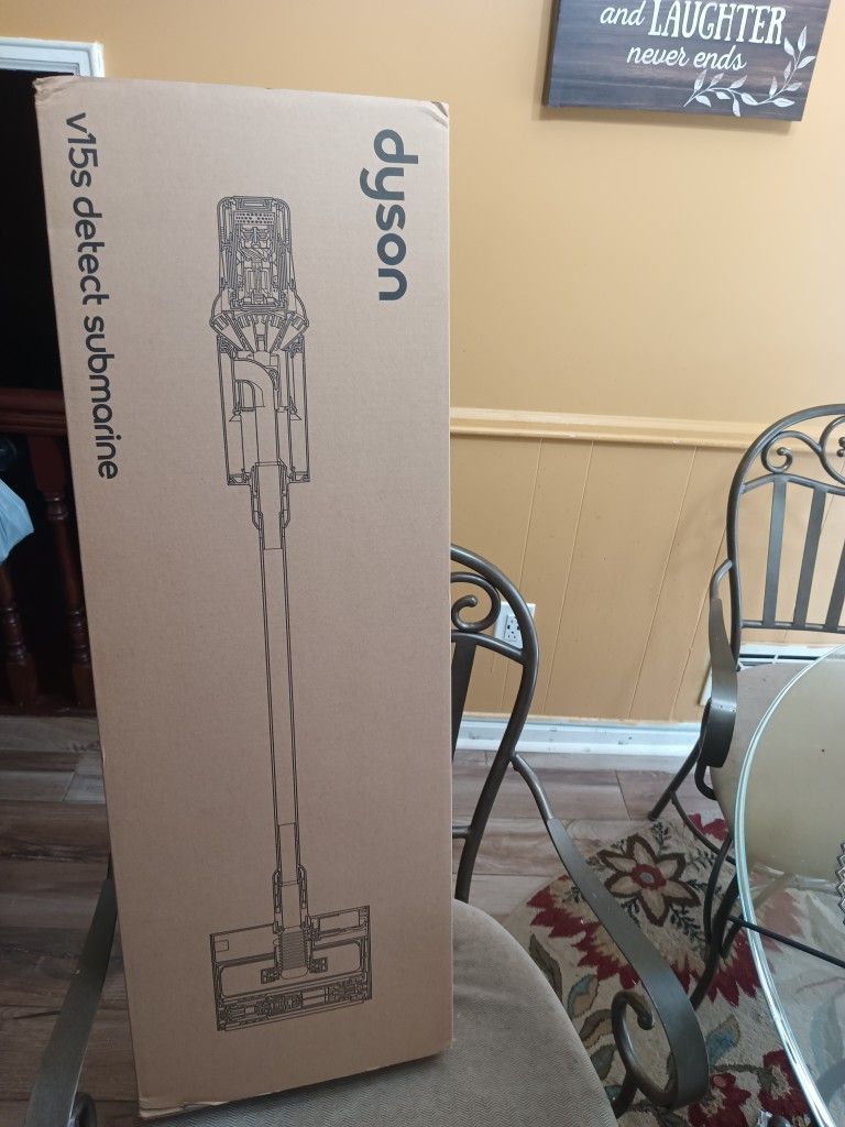 Dyson V15s Detect Submarine Brand New!