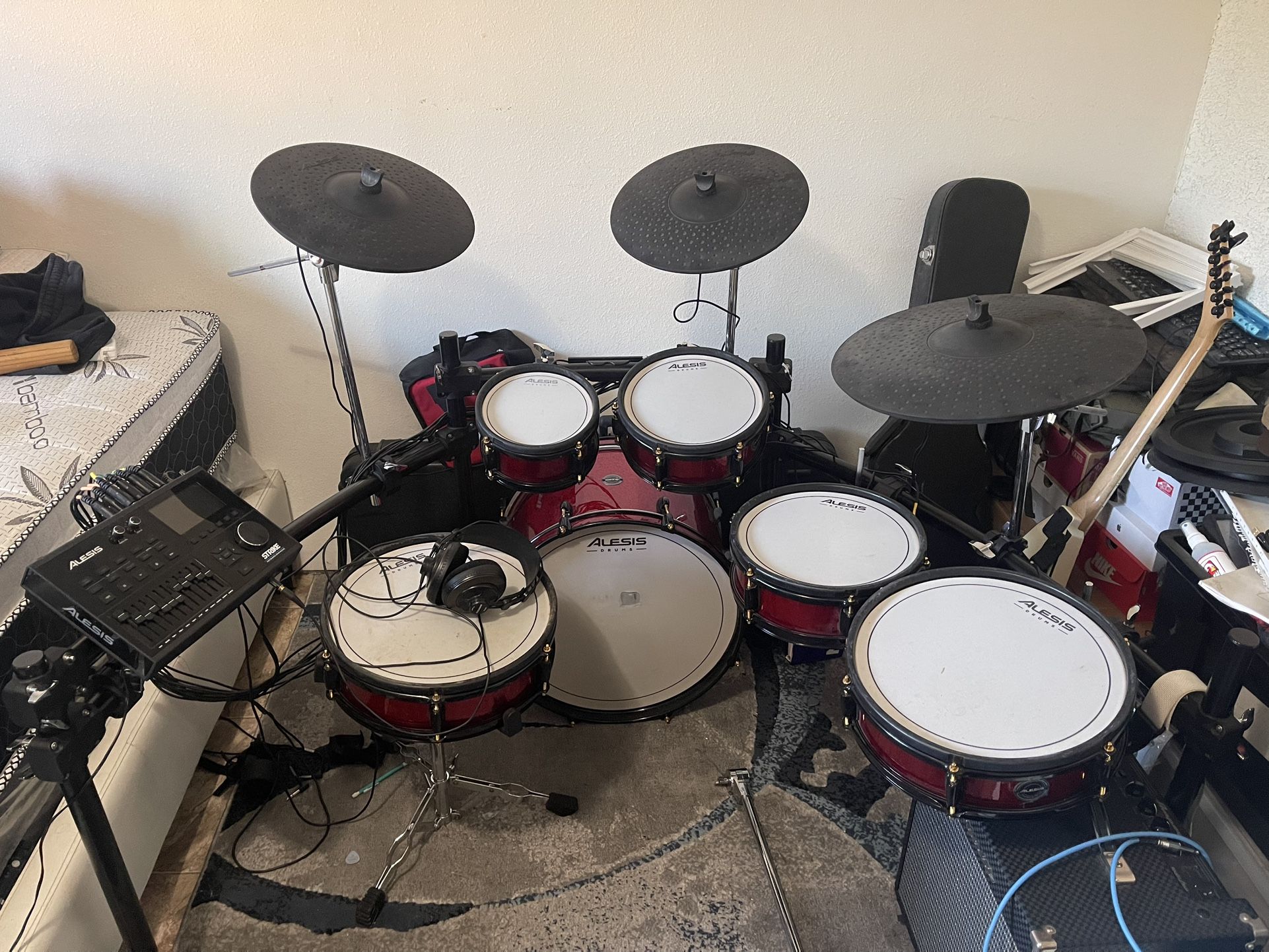 Alesis Strike Pro SE