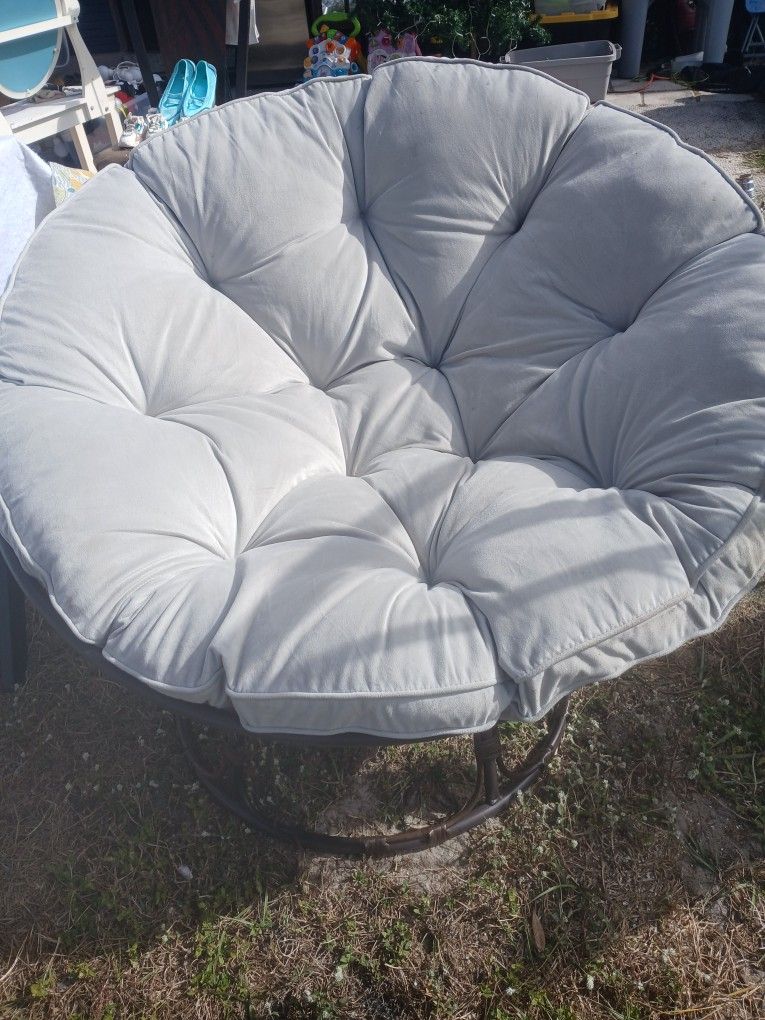 Pier ONE Oversized Luxurious Papasan Chair With Thick Cushion