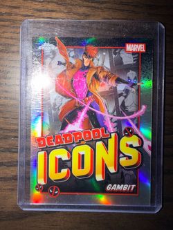 Marvel Topps chrome gambit trading card