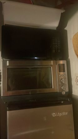 Microwave toaster oven combo 25$ for both