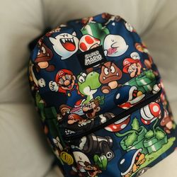  Super Mario Bros. backpack