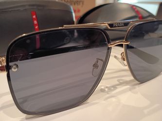 Prada Aviator Sunglasses Gold Frame