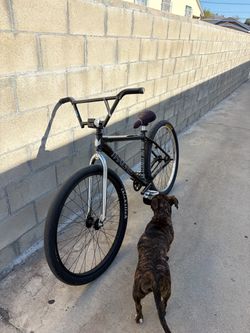 black shadow throne 29er