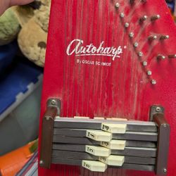 Autoharp By Oscar Schmidt