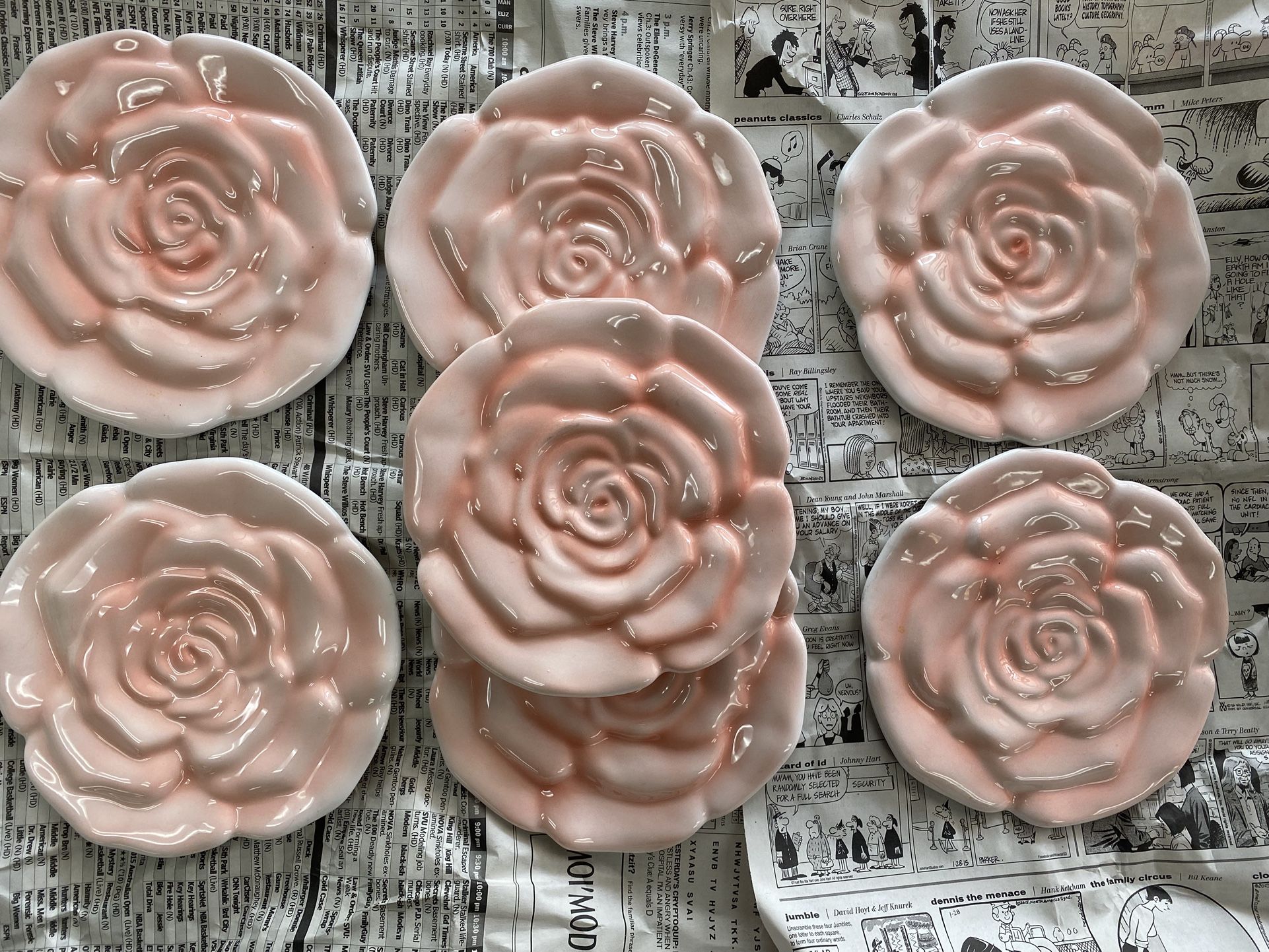 Pink Flower Plates Teleflora “Made in Philippines”