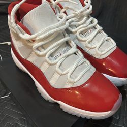 Jordan 11 Retro Cherry 