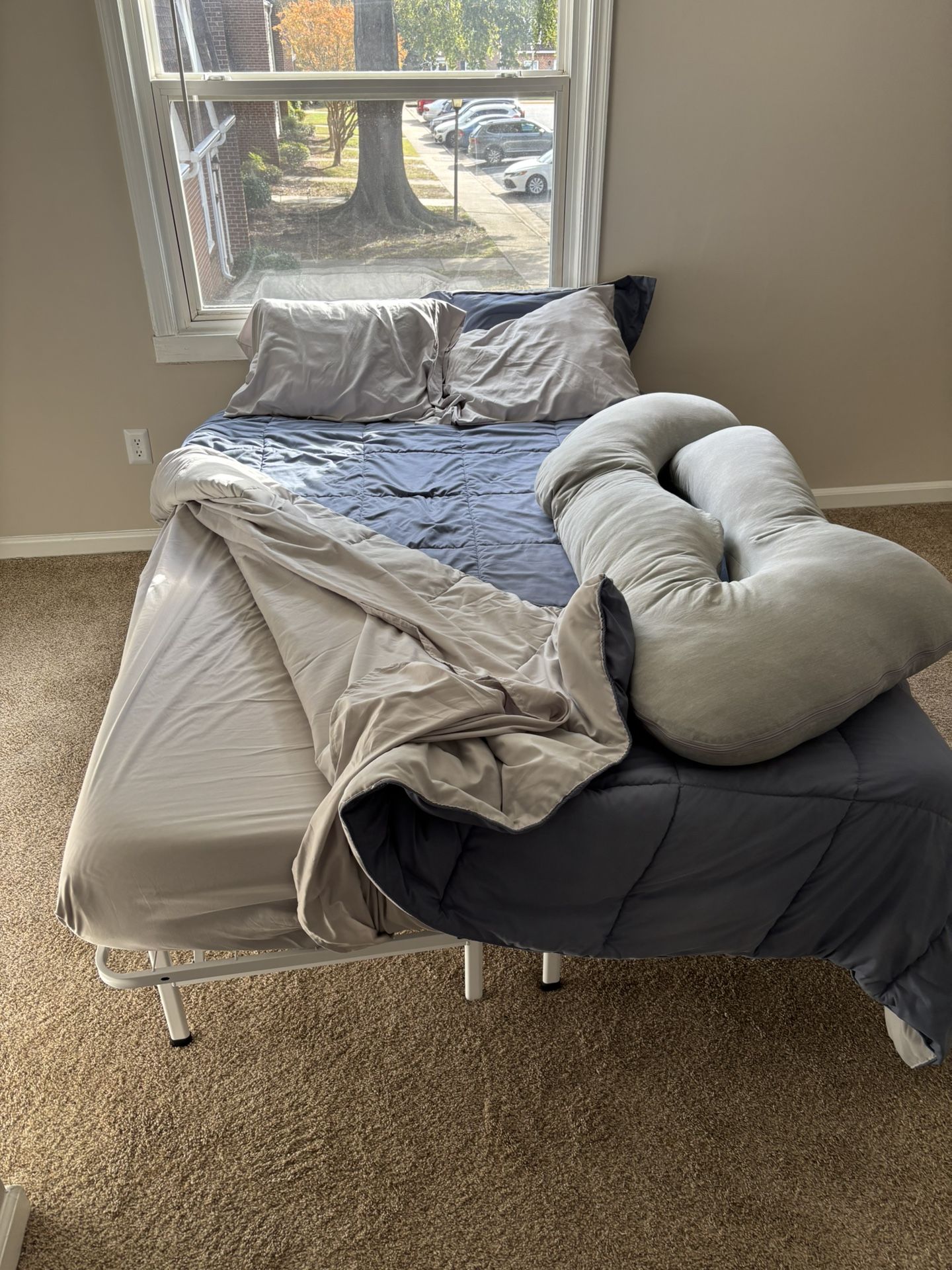 Full Size Bed