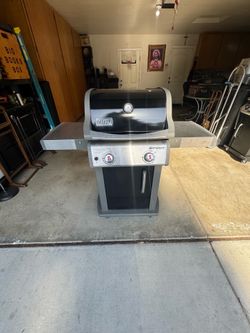 Great gas grill (tank Not included!)