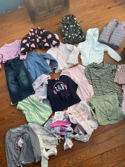 Girls big bag full of clothing: Size 7 & 8 Gently used .