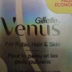 Gillette Venus Pubic Hair & Skin Razor, Trimmer, And Value Pack Refill Cartridges 