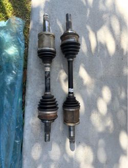 2022-Current Toyota Tundra extended front axles