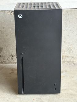 Microsoft Xbox mini fridge