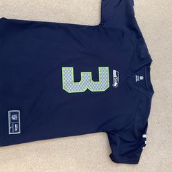 New Seahawks NFL women’s Medium or youth L 14-16