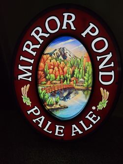 Lighted Beer Sign Wall Decor