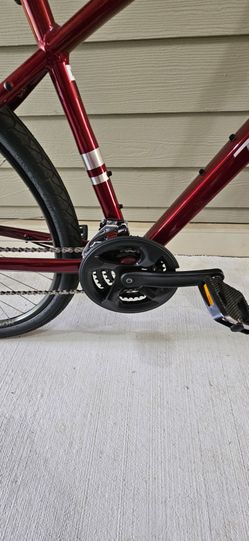 2024 Trek, Verve 2 - Hybrid,  Red, Medium