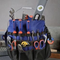 Bucket/organizer/things on driveway