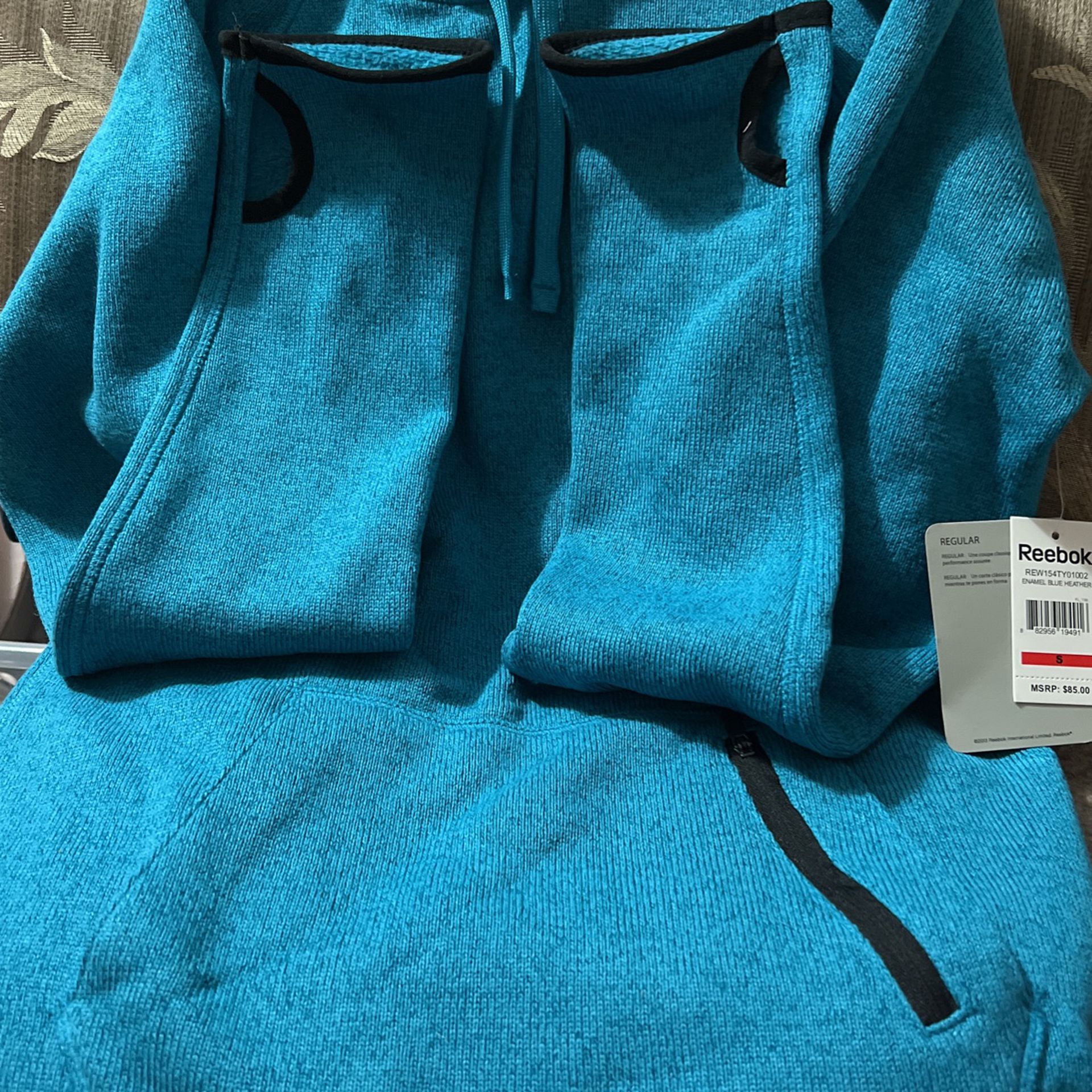 Pretty! New W/tags Reebok Hooded Pull Over 