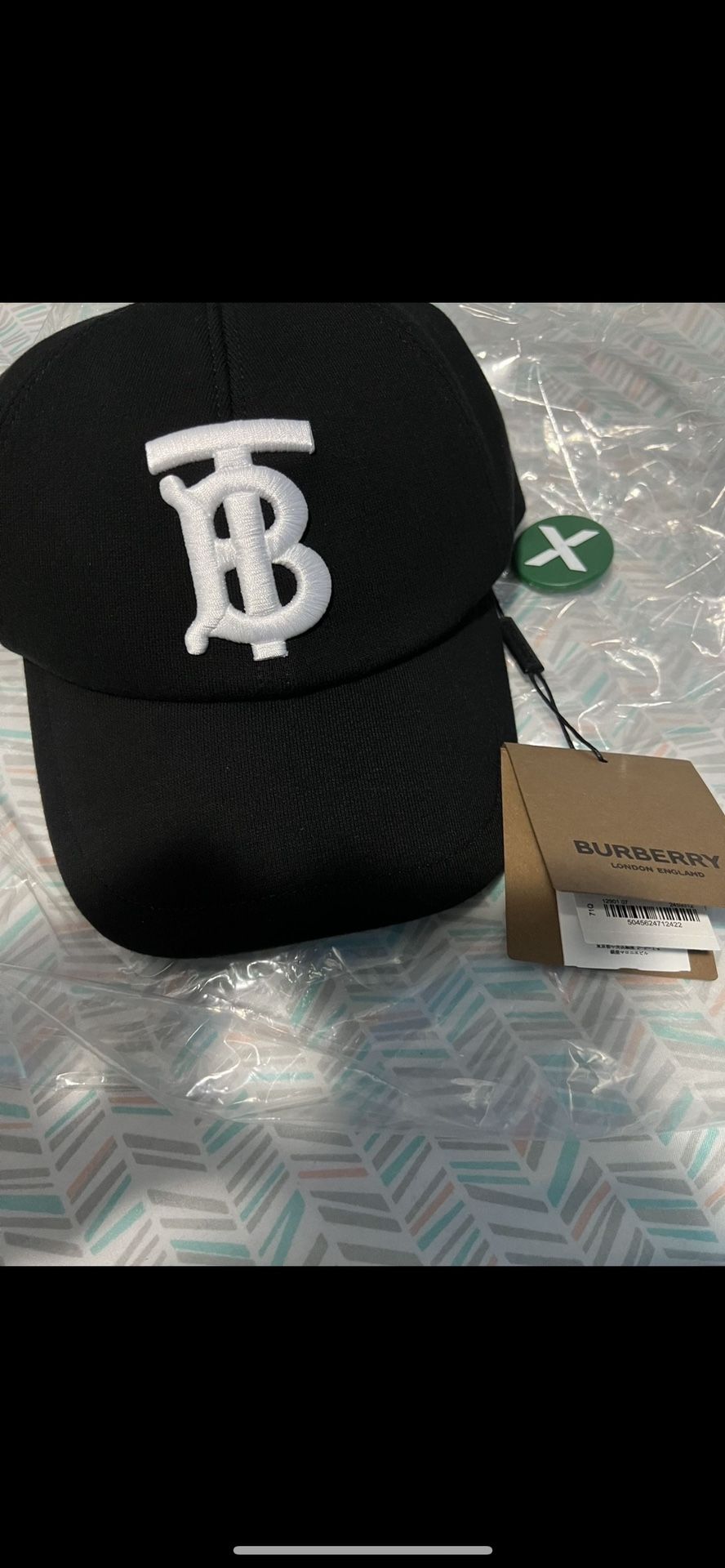 Burberry Baseball  Cap 