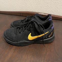 Kids Kobe Nike Shoes Size 1  