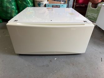 27” Washer/Dryer Pedestal