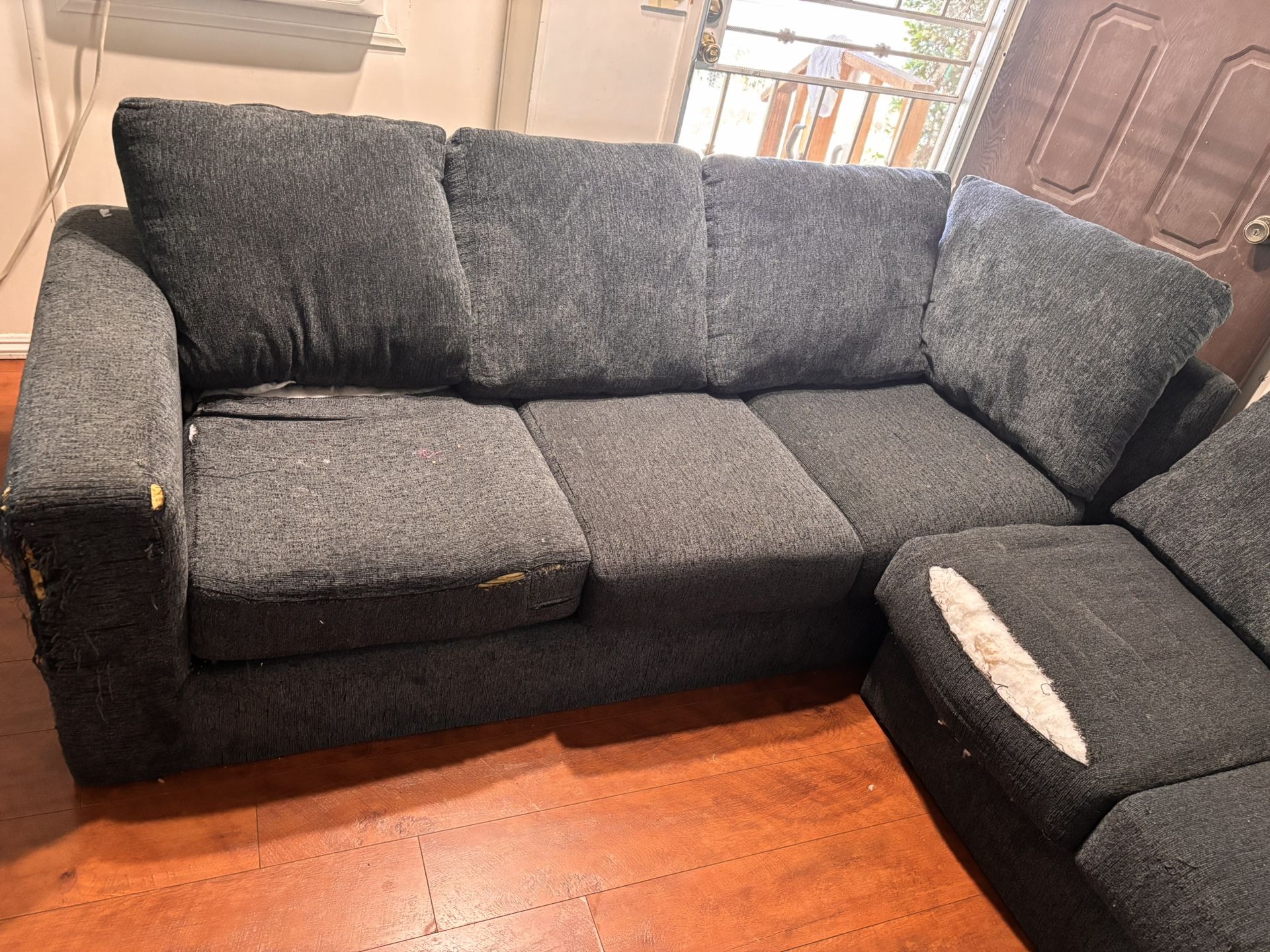 Free Sectional Couches